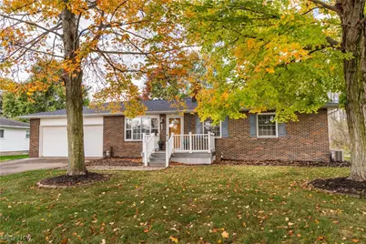 8275 Rolling Hill Avenue NW, North Canton, OH 44720 - Photo 1