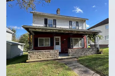 147 S Sugar Street, St Clairsville, OH 43950 - Photo 1