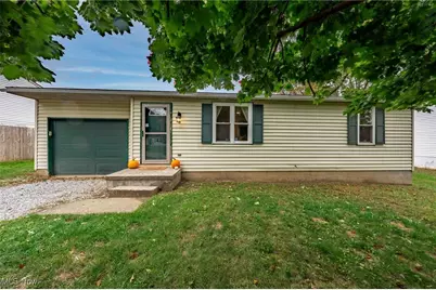 17 Strawberry Hill, Rittman, OH 44270 - Photo 1