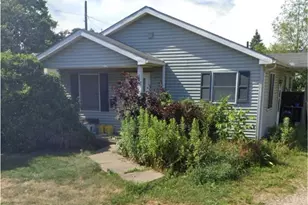 2005 17th St NE, Canton, OH 44705 - Photo 1