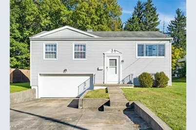 1439 Bexley Drive, Youngstown, OH 44515 - Photo 1