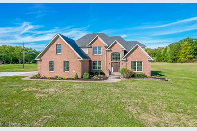 8225 Georgetown Street, Louisville, OH 44641 - Photo 1