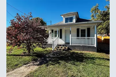 1502 Broadway Avenue, Parkersburg, WV 26101 - Photo 1