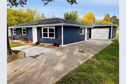 754 N Huntington Street, Medina, OH 44256 - Photo 1