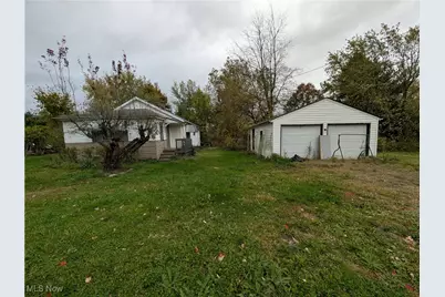 740 Kimberly Avenue, Masury, OH 44438 - Photo 1