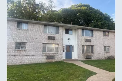 2016 Woodlawn Avenue NW #9, Canton, OH 44708 - Photo 1