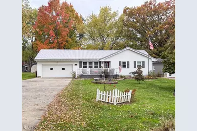 5245 Kuszmaul Avenue, Warren, OH 44483 - Photo 1