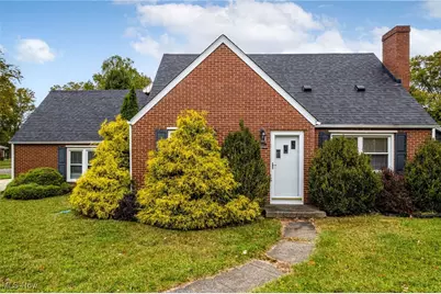 176 Akron Road, Wadsworth, OH 44281 - Photo 1