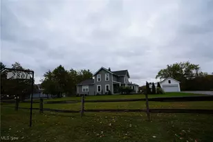 2801 W Royalton Rd, Grandview Heights, OH 44147 - Photo 1