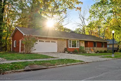 711 Lafayette Drive, Akron, OH 44303 - Photo 1