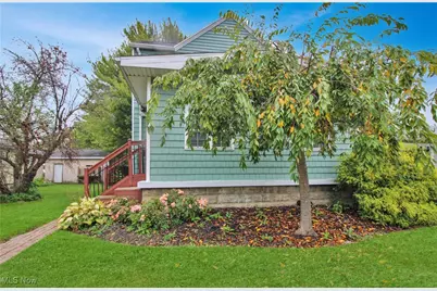 423 Fulton Street, Port Clinton, OH 43452 - Photo 1