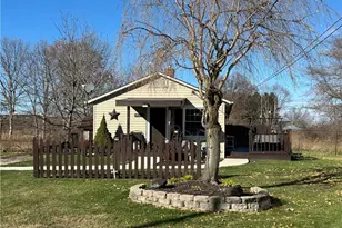 331 Millview Pl SW, Canton, OH 44706 - Photo 1