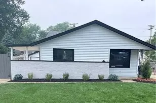 4562 W 192nd St, Loveland, OH 44135 - Photo 1