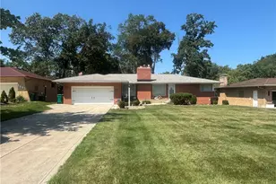 1691 E Parkhaven Dr, Green Hills, OH 44131 - Photo 1