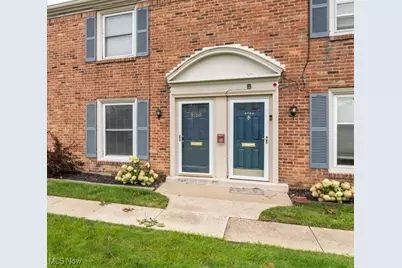 5706 York Drive, Lyndhurst, OH 44124 - Photo 1