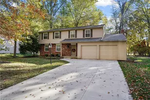 4321 Leewood Rd, Stow, OH 44224 - Photo 1