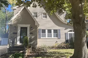 2029 18th St, Cuyahoga Falls, OH 44223 - Photo 1