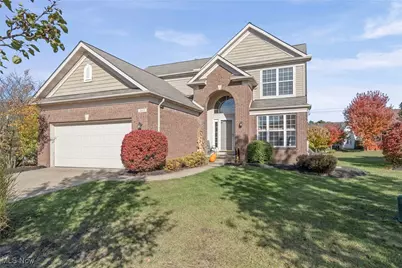 265 Lexington Circle, Grandview Heights, OH 44147 - Photo 1