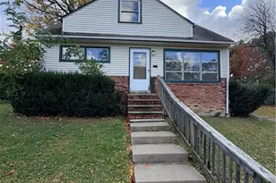 18404 Neff Rd, Loveland, OH 44119 - Photo 1