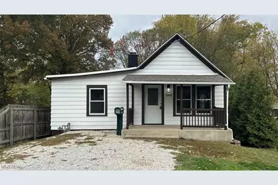 2930 Bailey Street NW, Massillon, OH 44646 - Photo 1