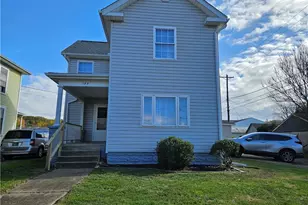 124 N 12th St, Coshocton, OH 43812 - Photo 1