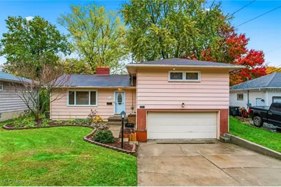 1151 Clearview Street NW, Warren, OH 44485 - Photo 1