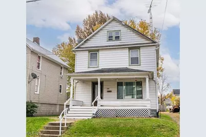 174 W Wayne Street, Alliance, OH 44601 - Photo 1