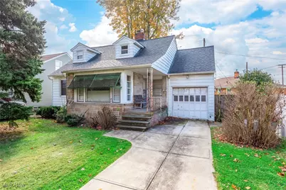 6298 Chestnut Hills Drive, Parma, OH 44129 - Photo 1