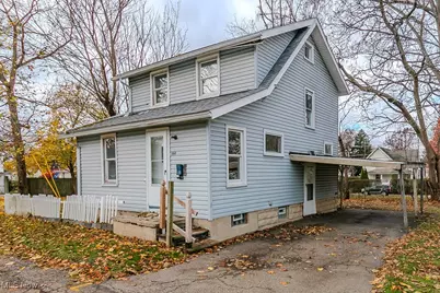 1325 Maddrell Court NE, Canton, OH 44705 - Photo 1