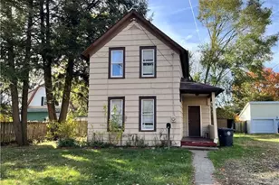 570 Dayton St, Akron, OH 44310 - Photo 1