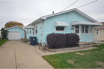 636 Woodstock Road, Akron, OH 44312 - Photo 1