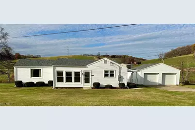 32 Locust Hill Road, Chester, WV 26034 - Photo 1