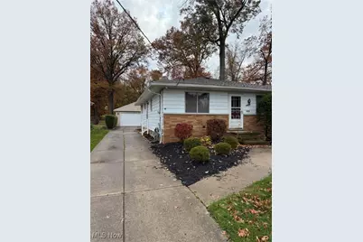 15809 Montrose Avenue, Loveland, OH 44111 - Photo 1