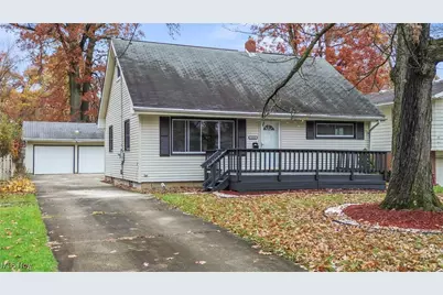 1736 Westwood Drive NW, Warren, OH 44485 - Photo 1