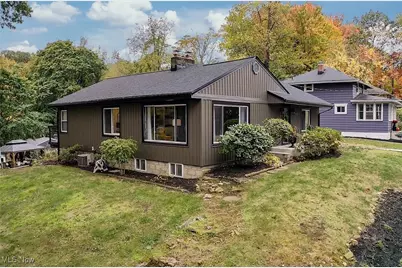 268 E Willowview Drive, Akron, OH 44319 - Photo 1