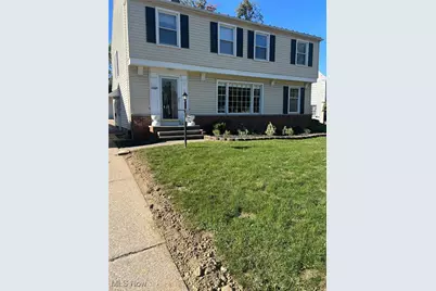 18329 Lomond Boulevard, Huber Heights, OH 44122 - Photo 1