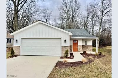 246 W Hamilton Street, Oberlin, OH 44074 - Photo 1