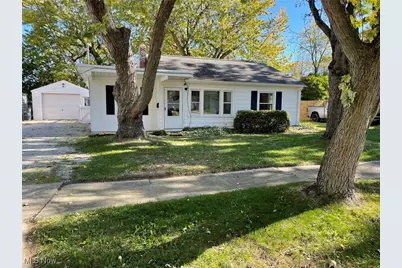 2255 Nesmith Lake Boulevard, Akron, OH 44314 - Photo 1