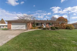 2490 Lombardi Ave SW, Canton, OH 44706 - Photo 1