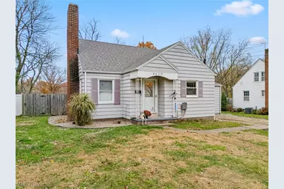 4617 Northwest 17th St., Canton, OH 44708 - Photo 1