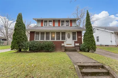 224 Shadyside Court, Alliance, OH 44601 - Photo 1