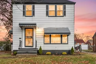 16709 Harvard Ave, Loveland, OH 44128 - Photo 1