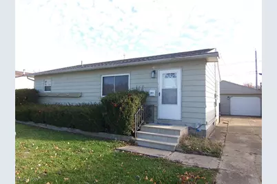 4651 Camden Avenue, Lorain, OH 44055 - Photo 1