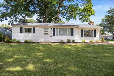 2637 Jackson Street, Lorain, OH 44052 - Photo 1