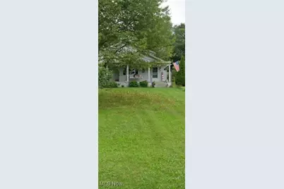 16467 Staunton, East Liverpool, OH 43920 - Photo 1