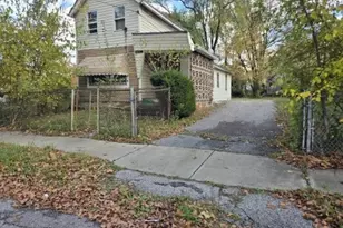 2549 E 82nd St, Loveland, OH 44104 - Photo 1