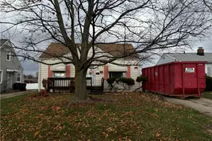 2127 Quayle Dr, Akron, OH 44312 - Photo 1