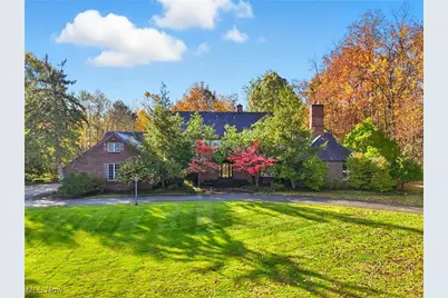 1029 Hillcreek Lane, Gates Mills, OH 44040 - Photo 1