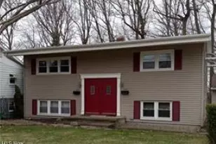 1382 9th St, Cuyahoga Falls, OH 44221 - Photo 1