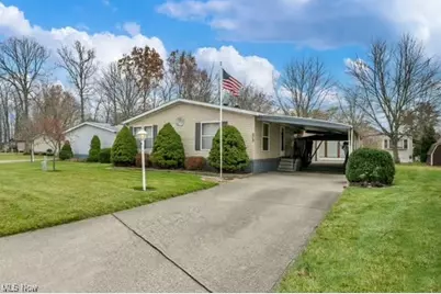 275 Ashwood Drive, Elyria, OH 44035 - Photo 1